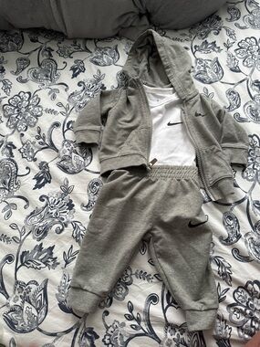 3m Nike Baby set